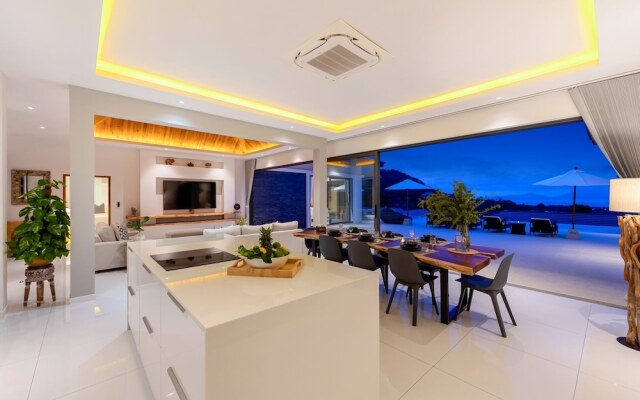Beautiful 4 Bedroom Luxury Villa with Sea Views - KBR2