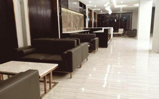 Furi Times Square Hotel