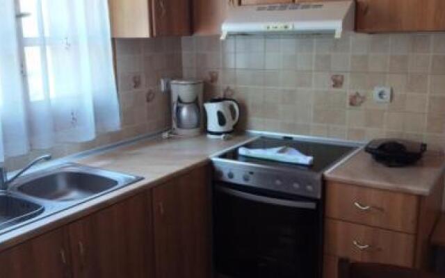 Athina Apartments