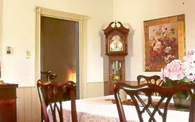 Osceola Mill House B&B