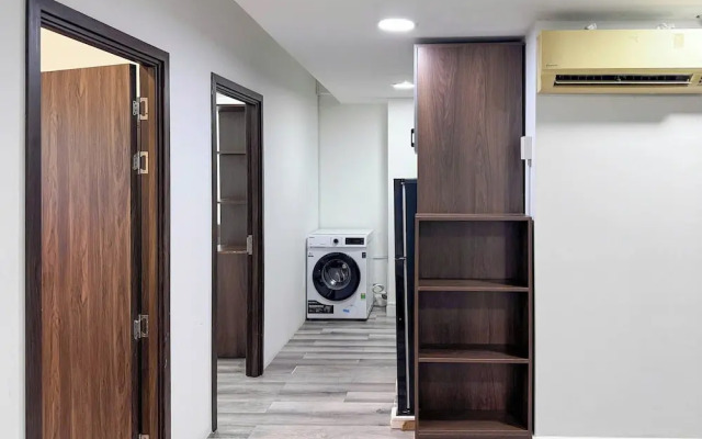 Zeus Living - 7C Downtown By Feet