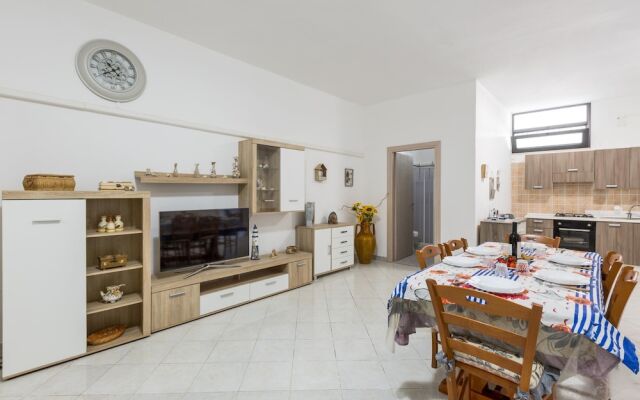 3827 Sabbiabianca - Aptm D by Barbarhouse