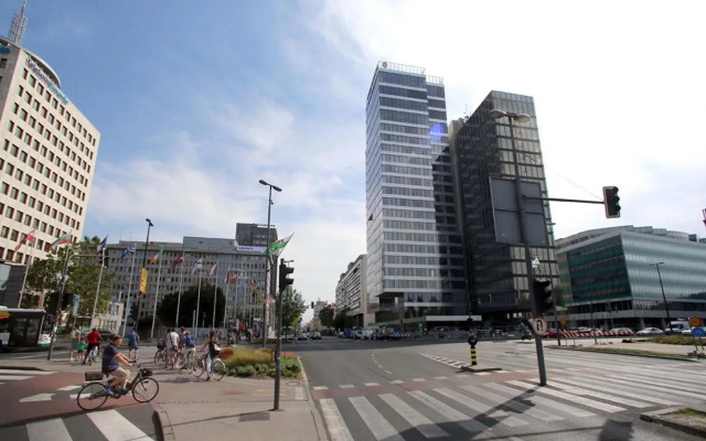 Skyscraper Apartment Tour As