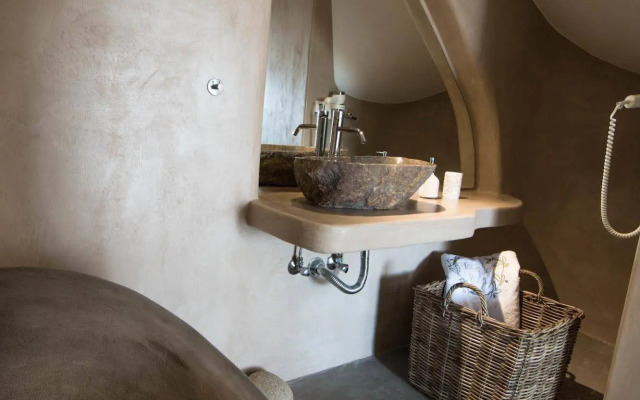 Halcyon Suites and Villas Naxos