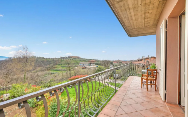 Profumo Del Garda Hilly Area and Lake vie