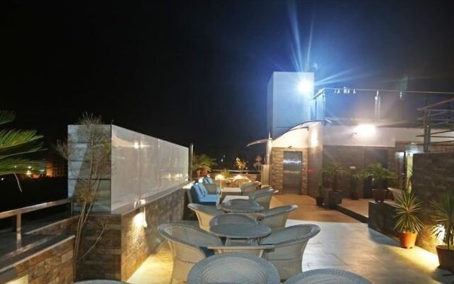 Hotel Blue Pearl