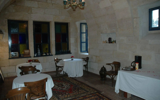 Elkep Evi Cave Hotel