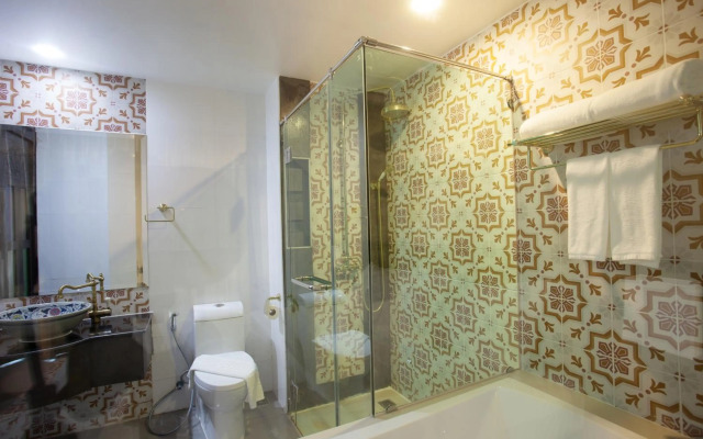 Holiday Inn Express & Suites Kingsville by IHG