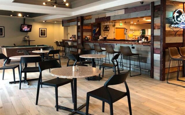 Clarion Hotel Denver Central