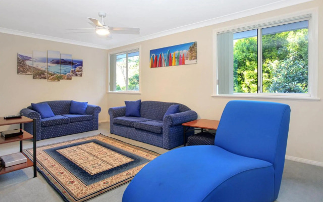 Four Bedroom Quality Townhouse