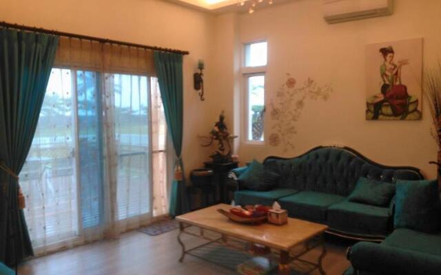 Siyue Homestay