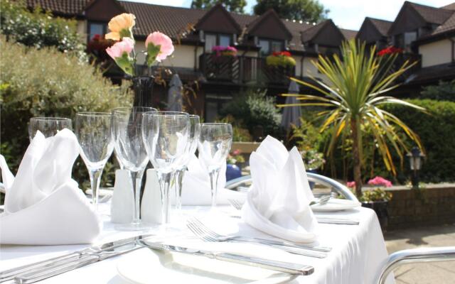 Kingston Lodge Hotel