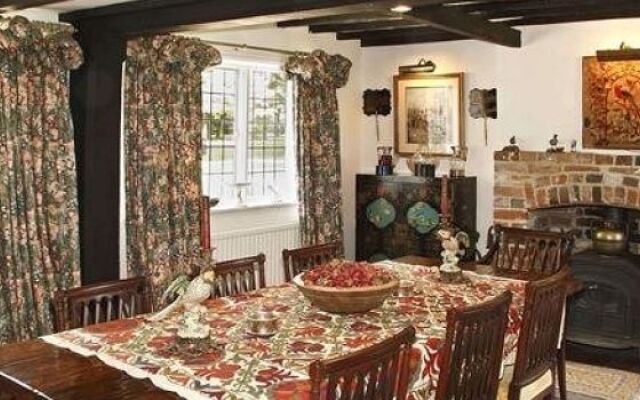 Mayfield Bed and Breakfast