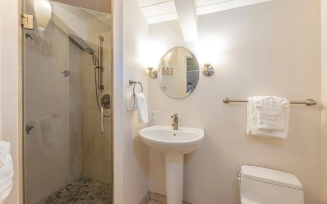 Papakea G407 2 Bedroom Condo