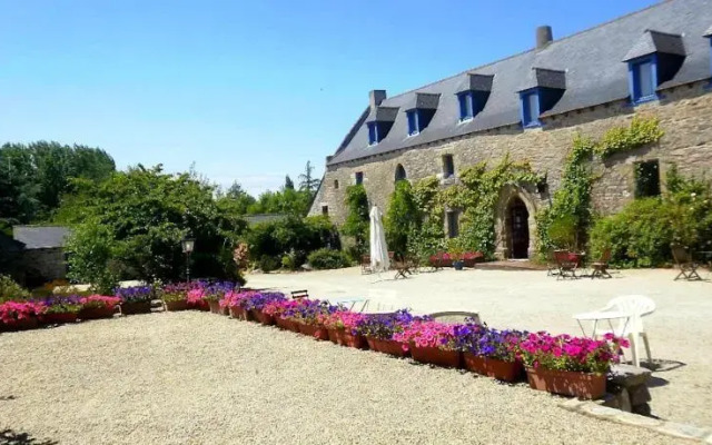 Manoir De La Salle