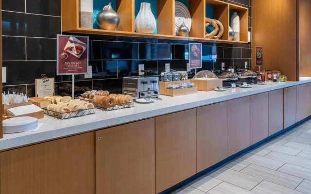 SpringHill Suites by Marriott Woodbridge