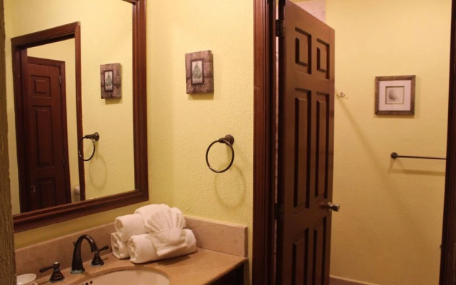 Sonoran Sun 1BR Upper-sun by Casago