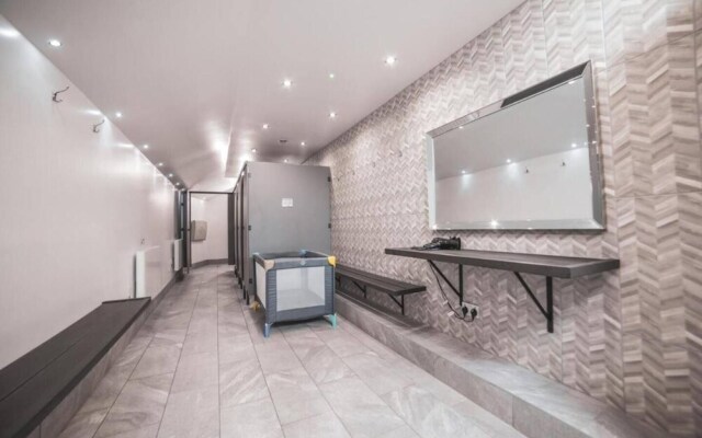 Sandpearl Suite Apartment Near Blackpool, England