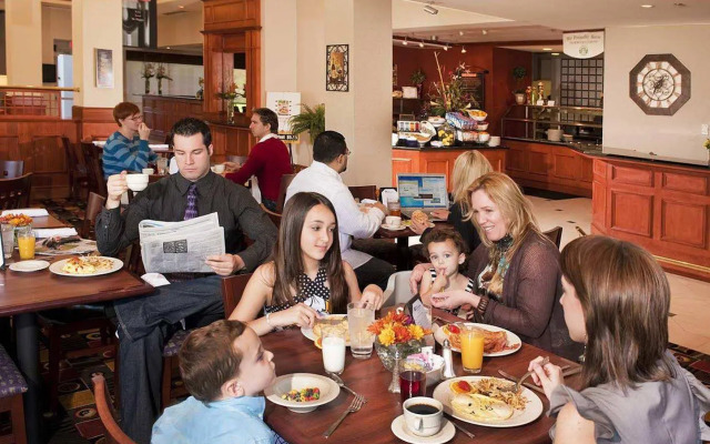 Hilton Garden Inn DFW Airport South
