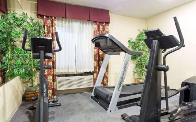 Comfort Inn Columbia - Bush River