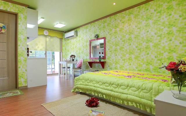 Bellus Rose Pension Hotel