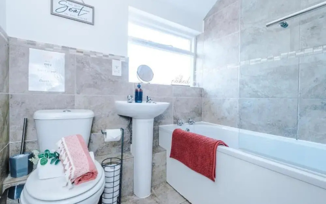 64 Handbridge