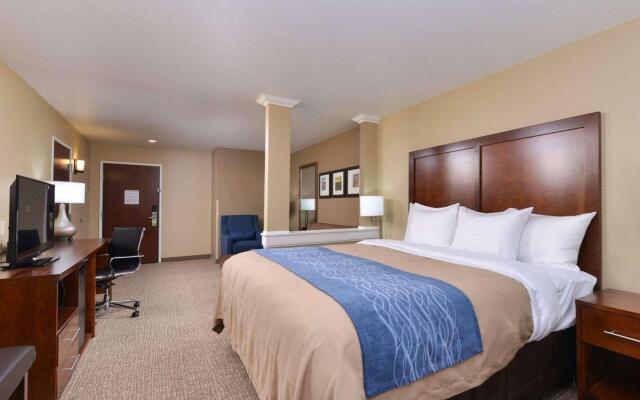 Comfort Inn & Suites Mandan - Bismarck