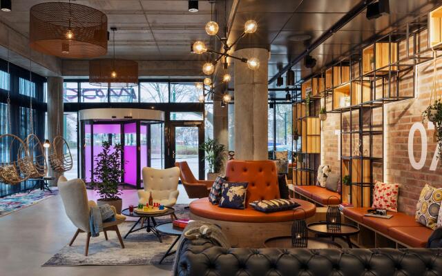 Hotel Moxy Duesseldorf South