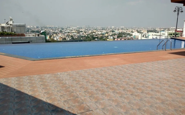 PR Grand Guindy