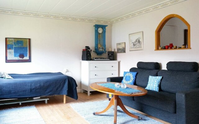 4 Person Holiday Home in Hamburgsund
