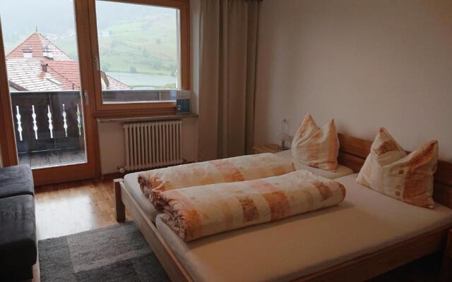 Pension Tirol