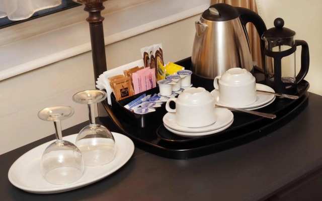 Classic Hyde Park Hotel