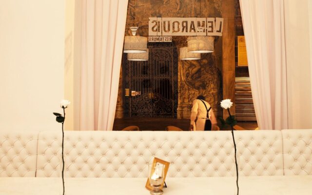 SH Ingles Boutique Hotel