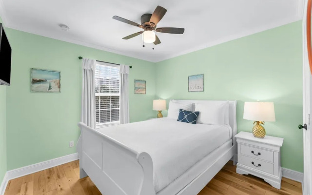 Pet Friendly Beach House - Sunset Escape