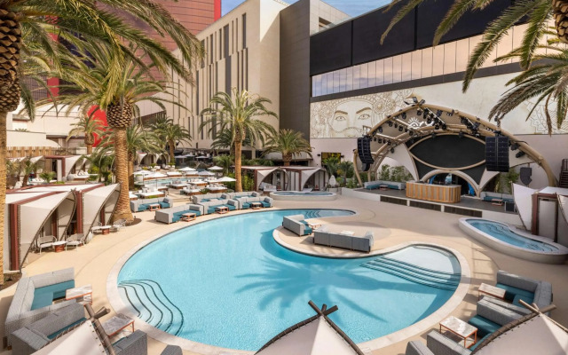 Conrad Las Vegas at Resorts World