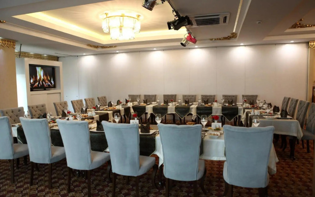 Revag Palace Hotel