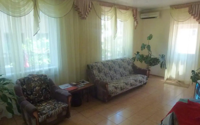 Vitalina Guest House