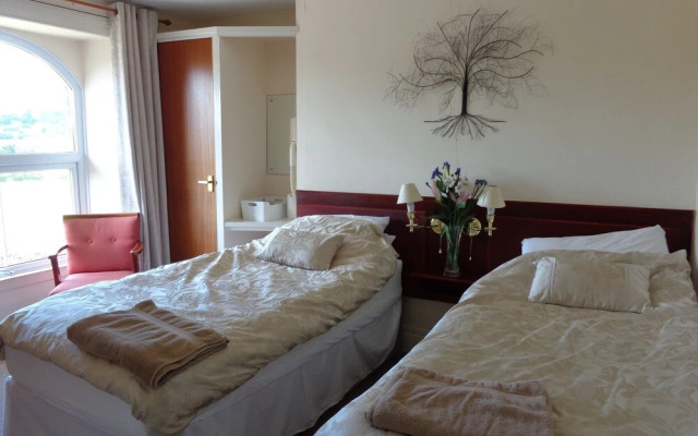 Cedars Guesthouse