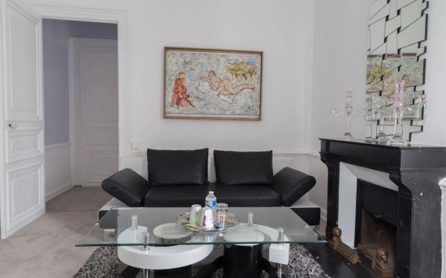 Chambres d'Hôtes - La Villa De La Paix