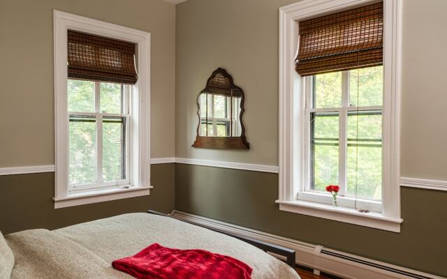 Rosemont Inn Bed & Breakfast