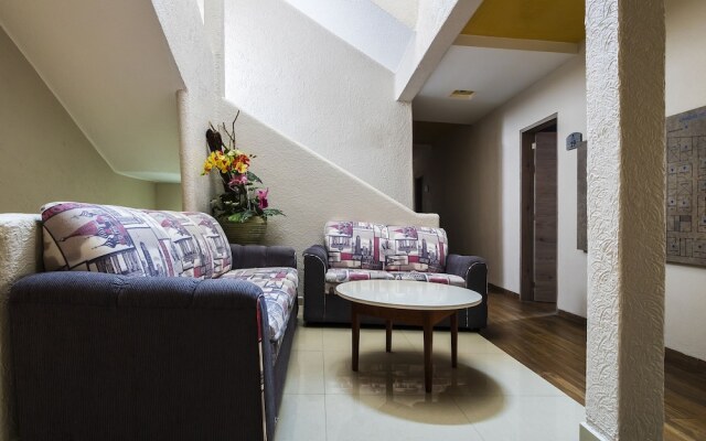 Hotel SR92 Only Adults