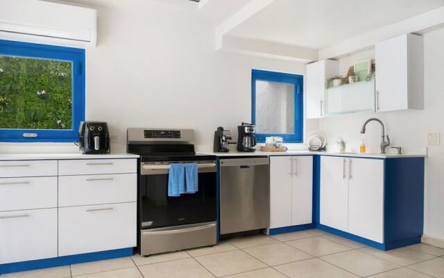 Santorini Villa 9Bd 9B Pool Beach House