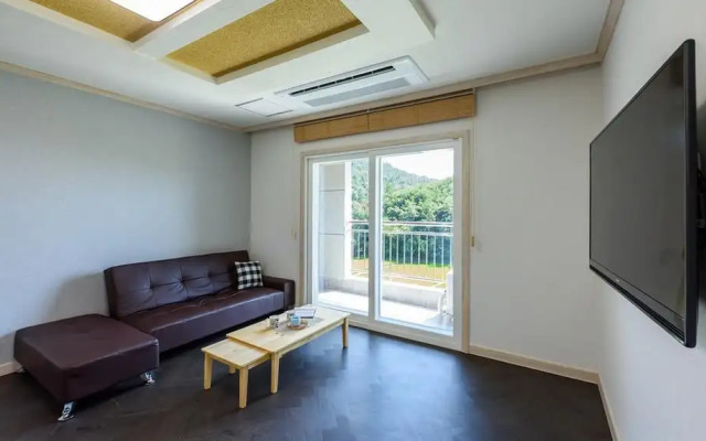 Yeosu Sora Noeul Pension