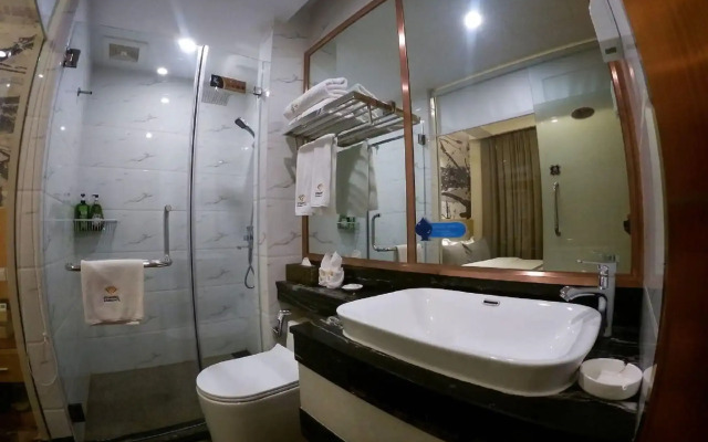 St. Moritz Business Hotel