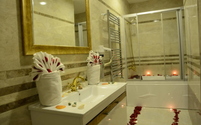 Gumus Palace Hotel