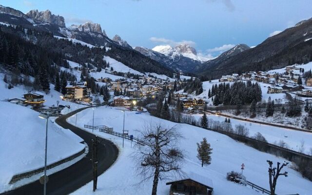 Latemar Hotel Suites & Spa