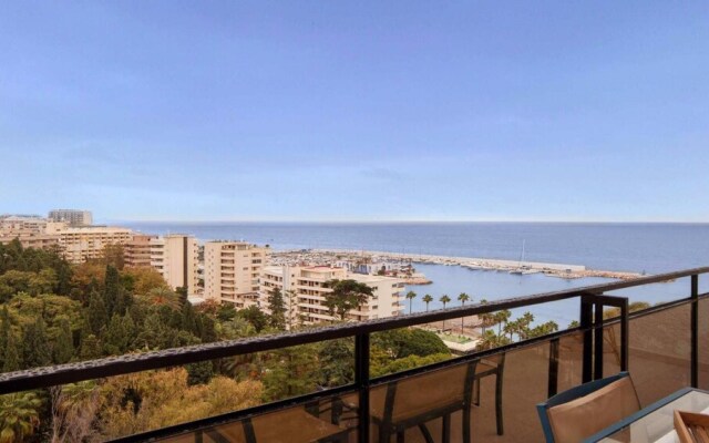Loft on Marbella Promenade - Skol