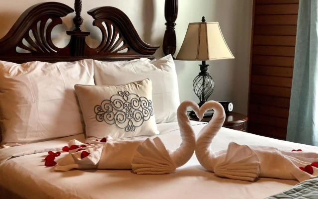 Gilbert Inn Seaside