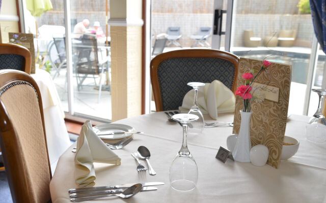 Melville Hall Hotel and Utopia Spa