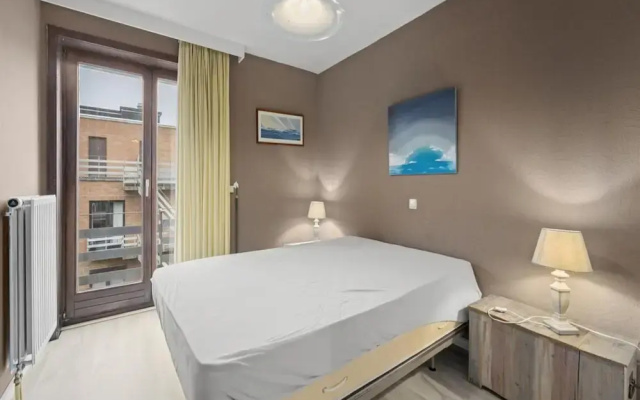 Flat in Blankenberge With Ocean Views